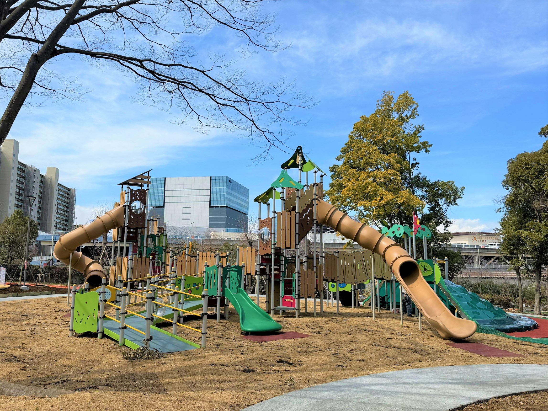 遊具広場 | 公園・施設紹介 | 多摩中央公園 